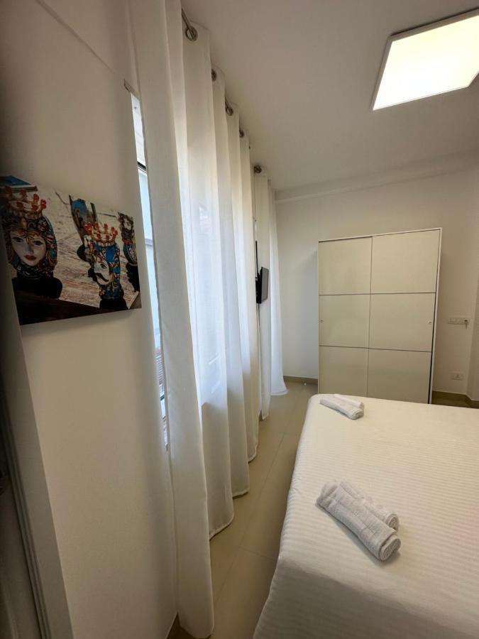 Four Rooms Naxos Giardini Naxos Eksteriør billede